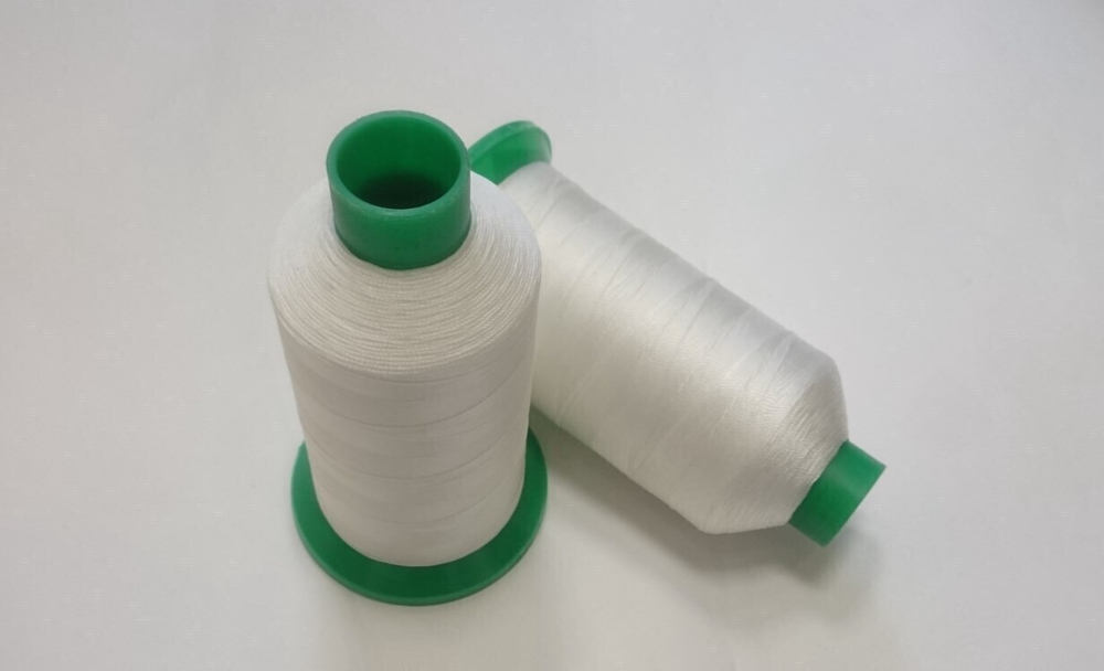 Нитки швейные мебельные Makro Thread 10, 750 м, цвет 10 white