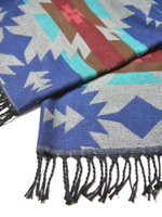 Шарф теплый с орнаментом Навахо