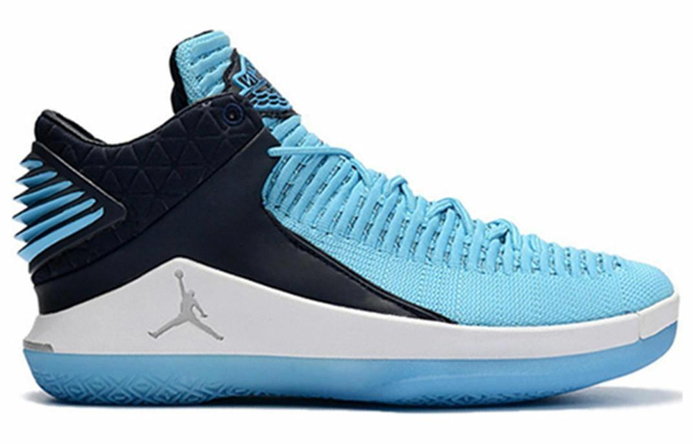Кроссовки Jordan Air Jordan 32 Low Win Like 82 Unc