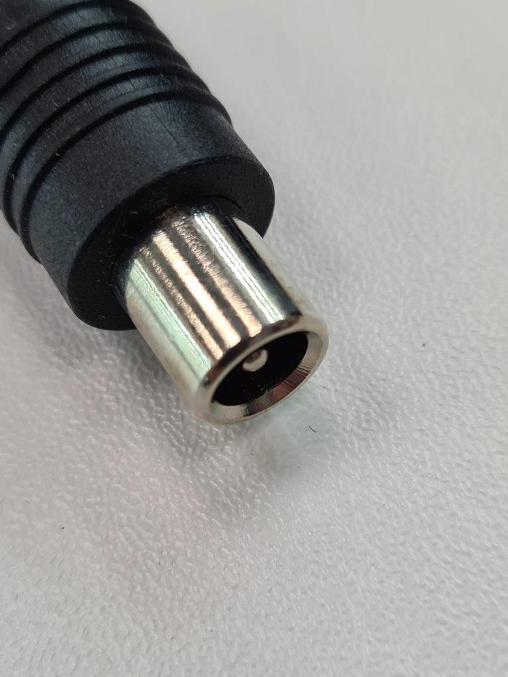 Зарядное устройство ET LP10-20-3P