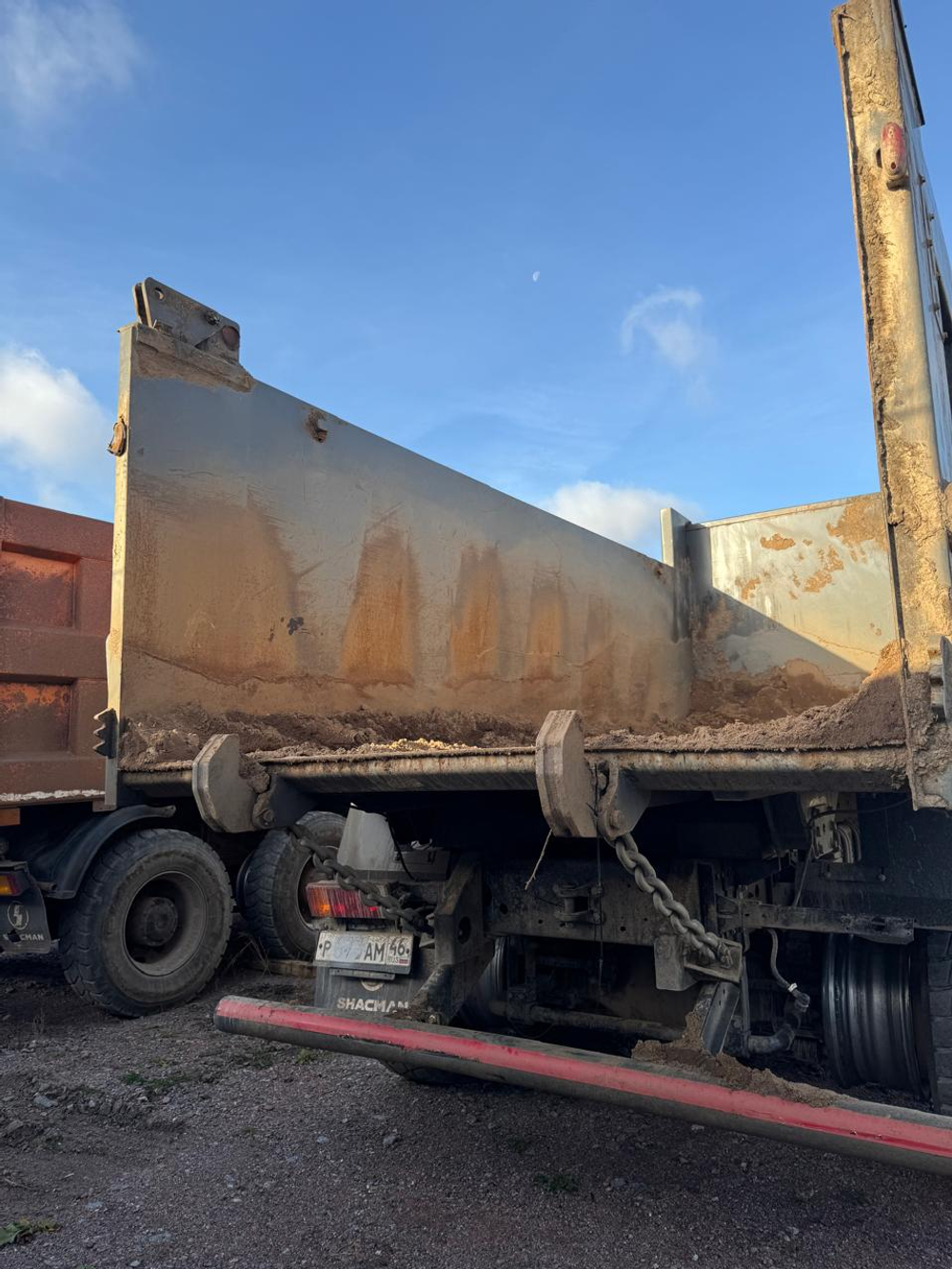 Shacman (Shaanxi) SX* 6x4 Самосвал SX3255DR384 (Дизельный, 9,7 л, 336 л.с., МТ)