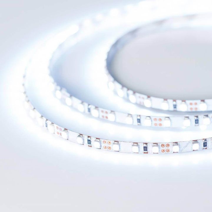Светодиодная лента Arlight 9,6W/m 120LED/m 3528SMD холодный белый 5M 015650(B)