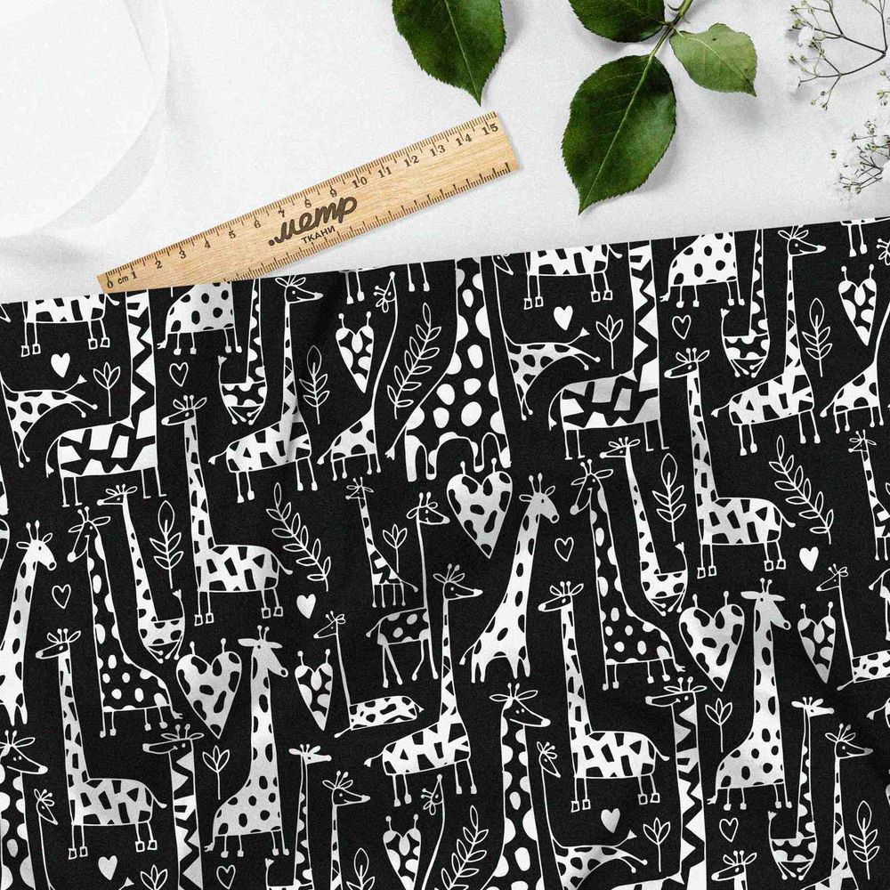 Ткань таффета черно-белые жирафики