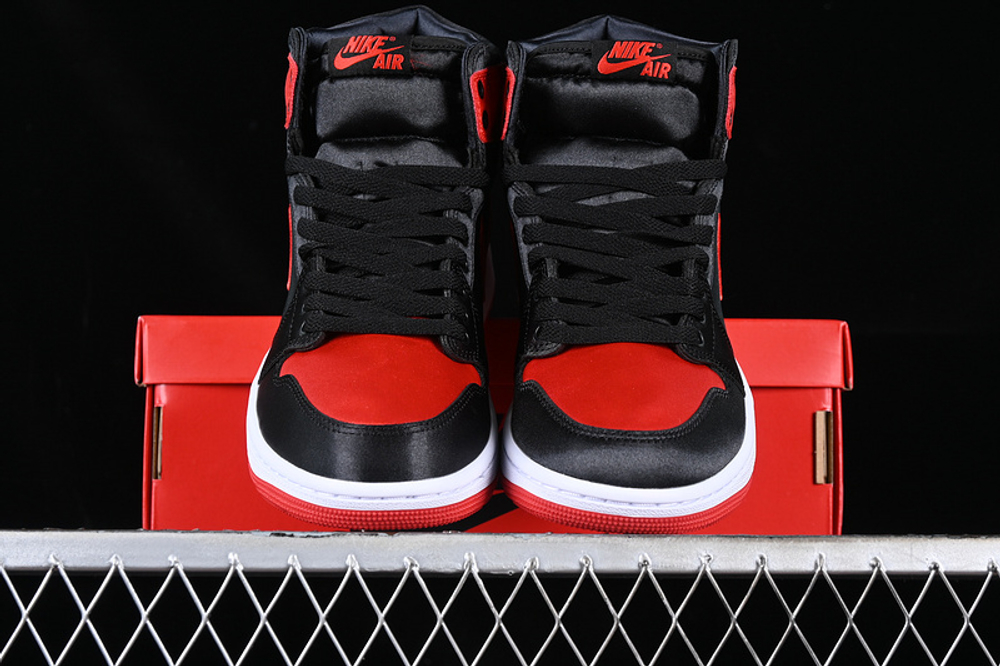 Air jordan 1 bred high og top