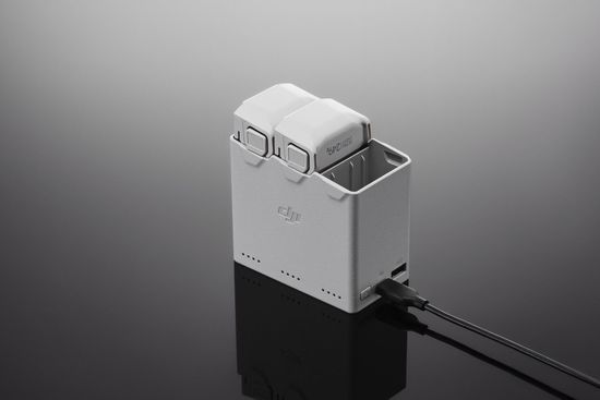 Хаб для заряда 3х аккмуляторов DJI Mini 3 Pro