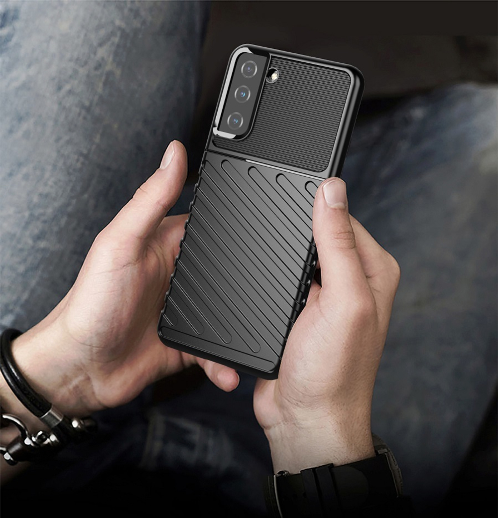 Защитный чехол черного цвета для Samsung Galaxy S21, серия Onyx от Caseport