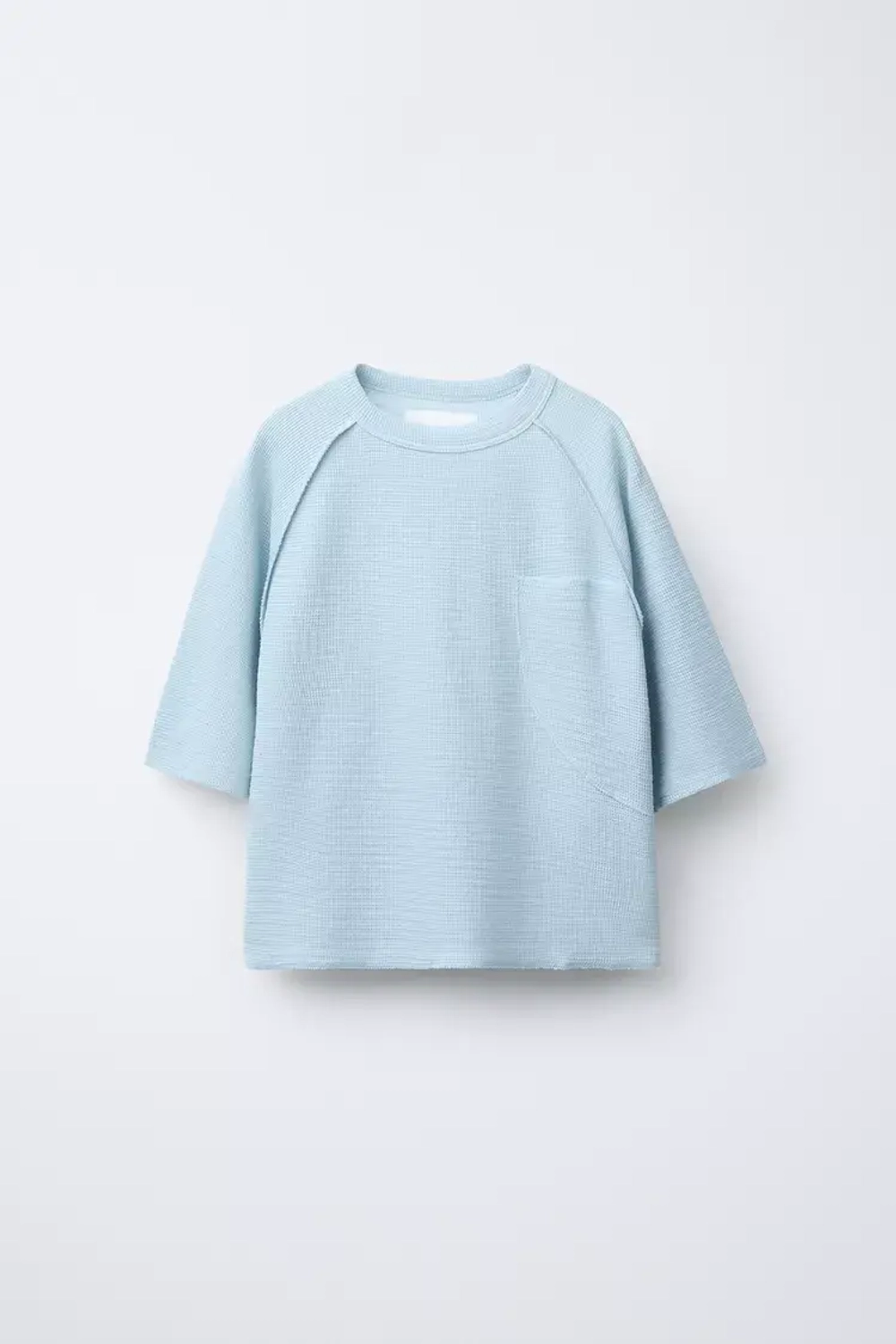 ZARA ФУТБОЛКА ИЗ РЕЛЬЕФНОЙ ТКАНИ С КАРМАНОМ, НЕБЕСНО-ГОЛУБОЙ