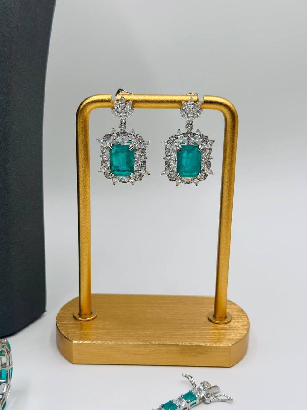 Серьги