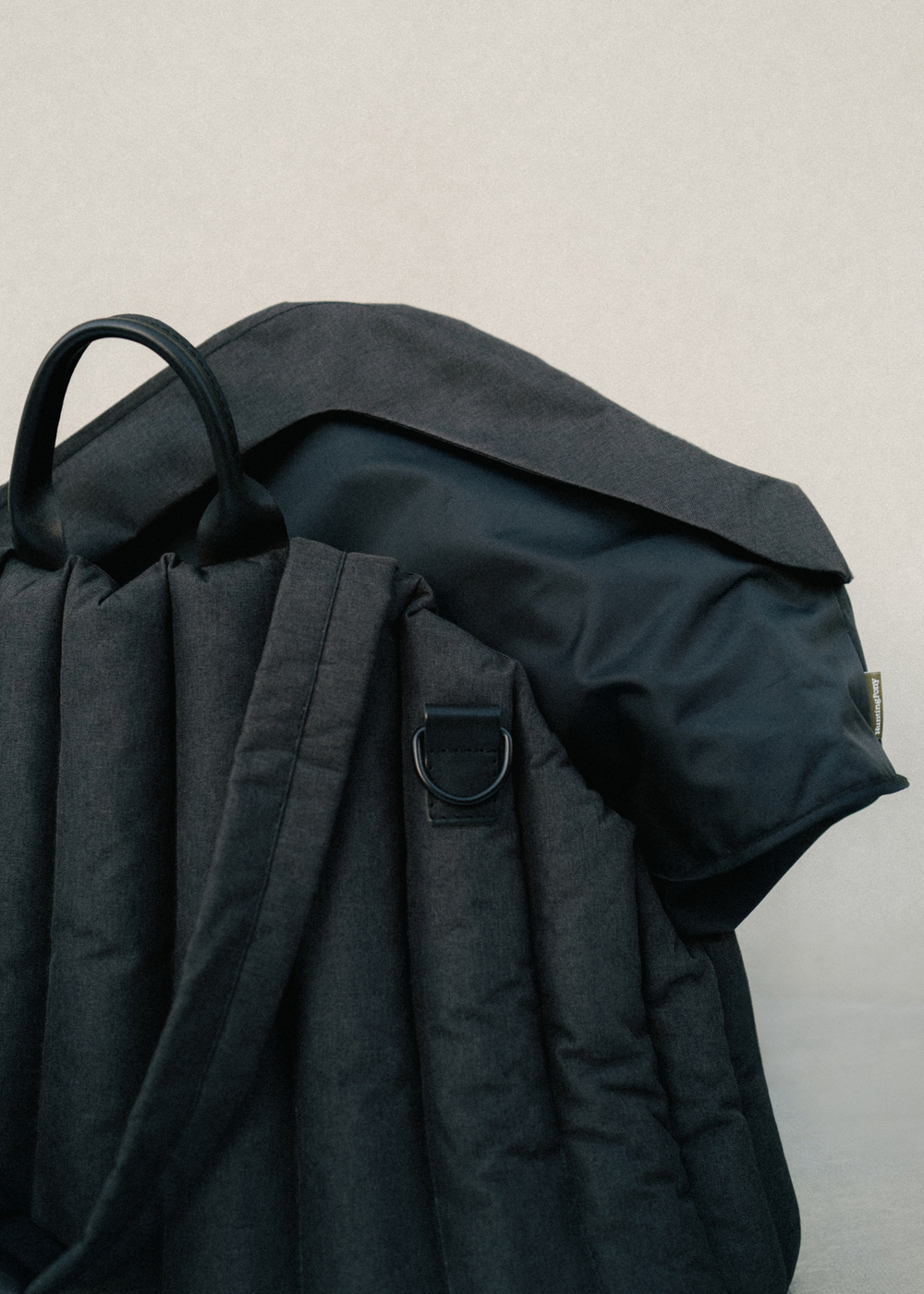 Облегченный чехол для сумки-переноски черный