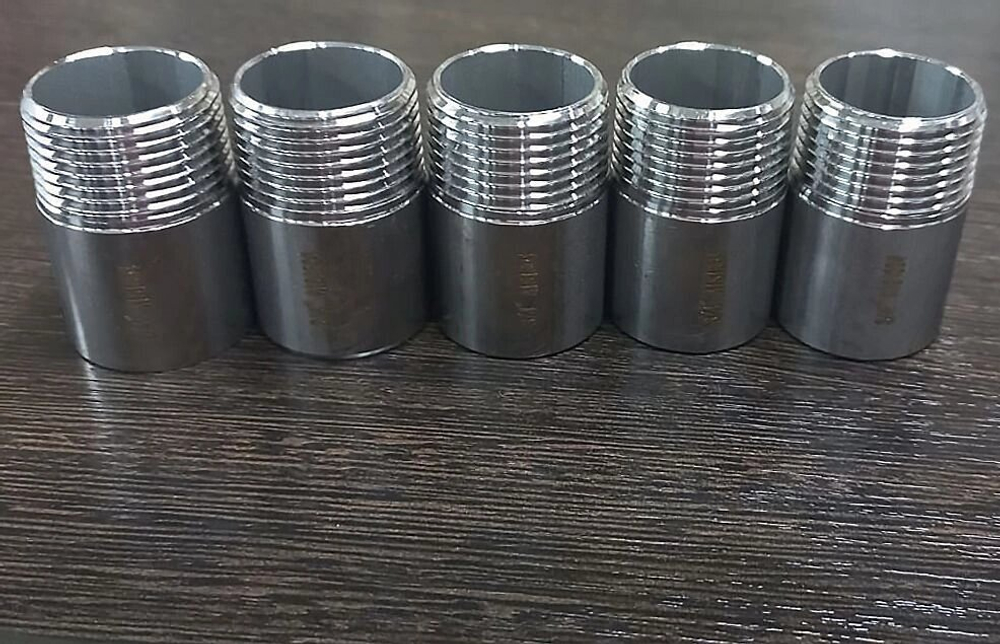 Полусгон нержавеющий AISI 304. 1/2". Длина 35мм, стенка 2мм. 1шт.