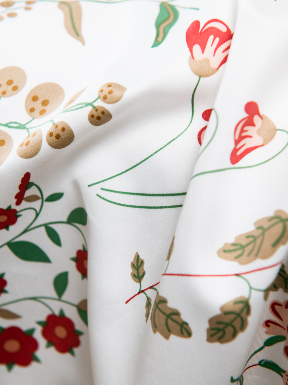 ODA Простыня стандартная, сатин цветочный орнамент