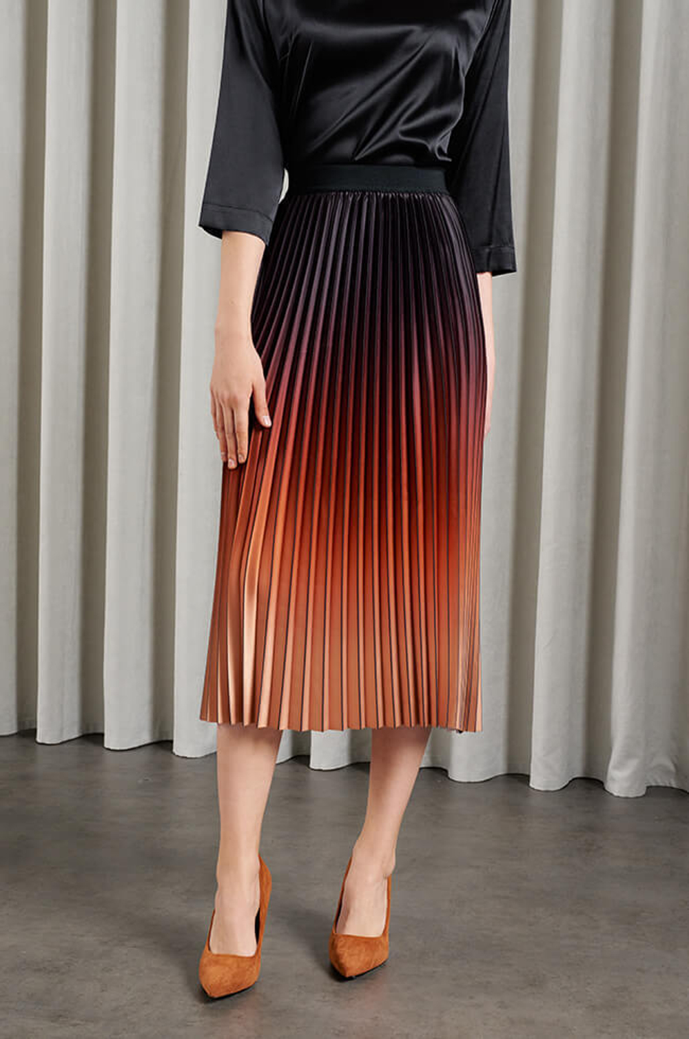 4820 Юбка женская (бордовый градиент)