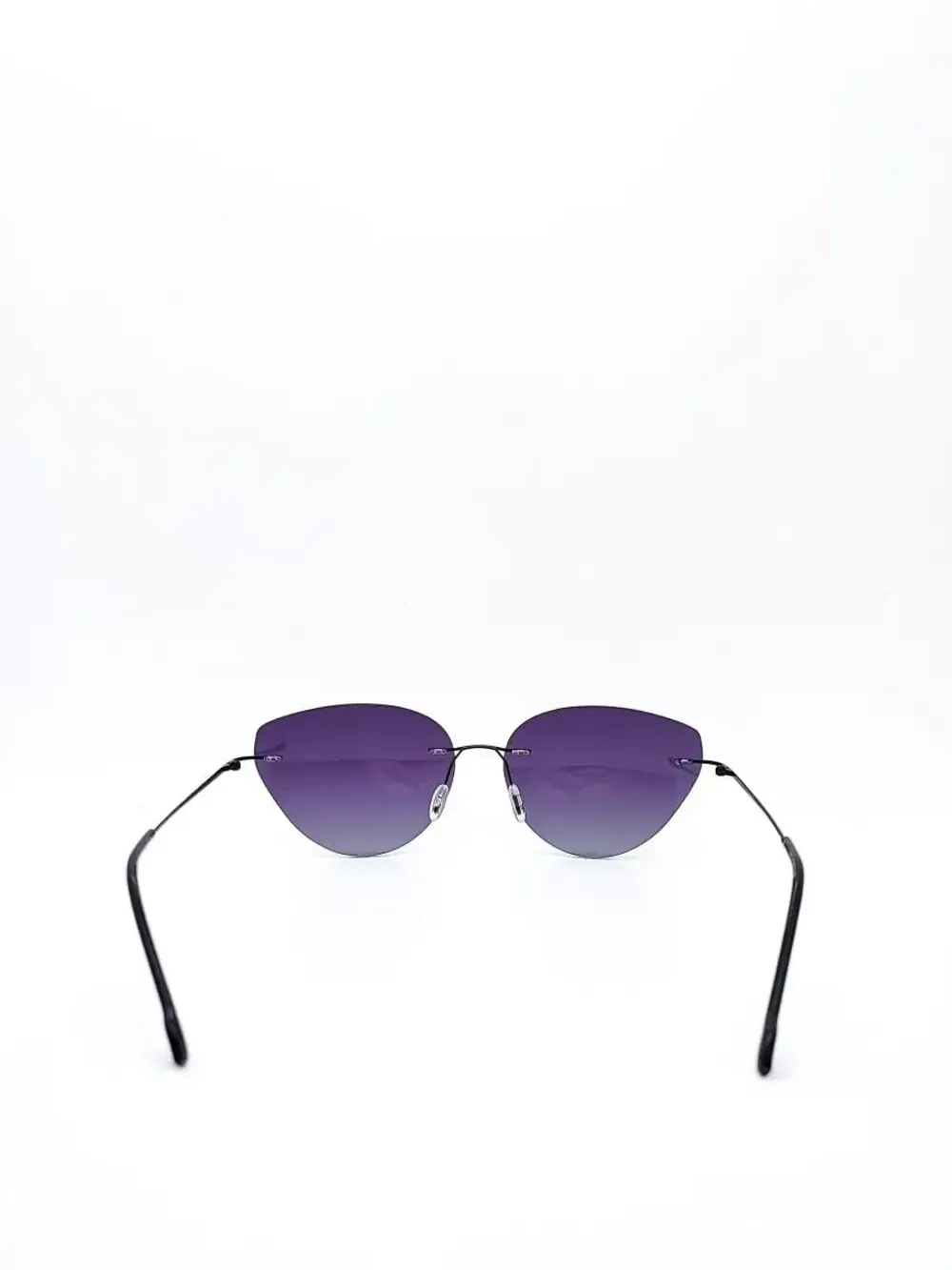 Титановые солнцезащитные очки с поляризацией