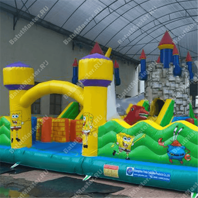 Большой надувной батут "Средневековье" 20*20*5 м