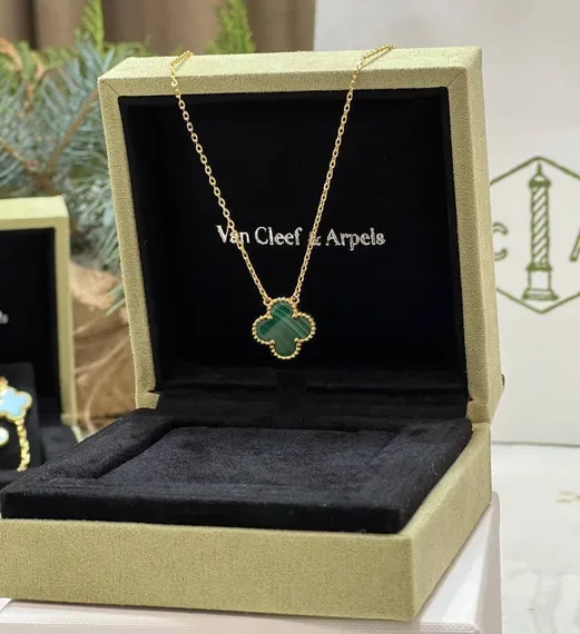 Подвеска Van Cleef & Arpels Alhambra