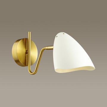 Бра 1*Е14 4540/1W латунь/белый MADISON Lumion