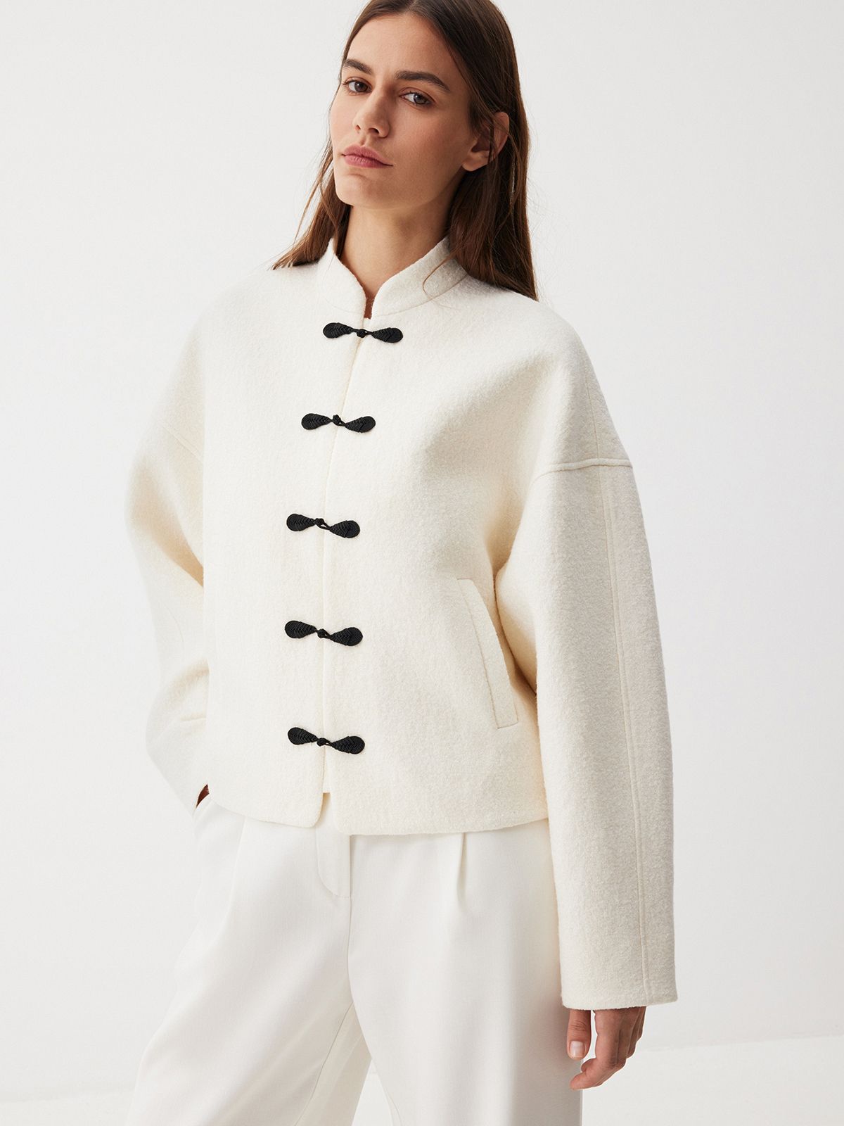 Бомбер из шерсти Casual East