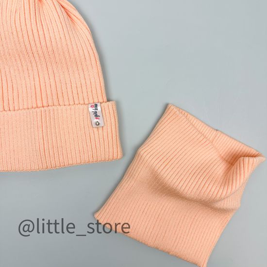 Шапка со снудом, Персик