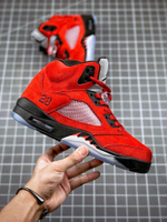 AIR JORDAN 5 RETRO FF SP TROPHY ROOM FRIENDS AND FAMILY RED/GREY/BLACK