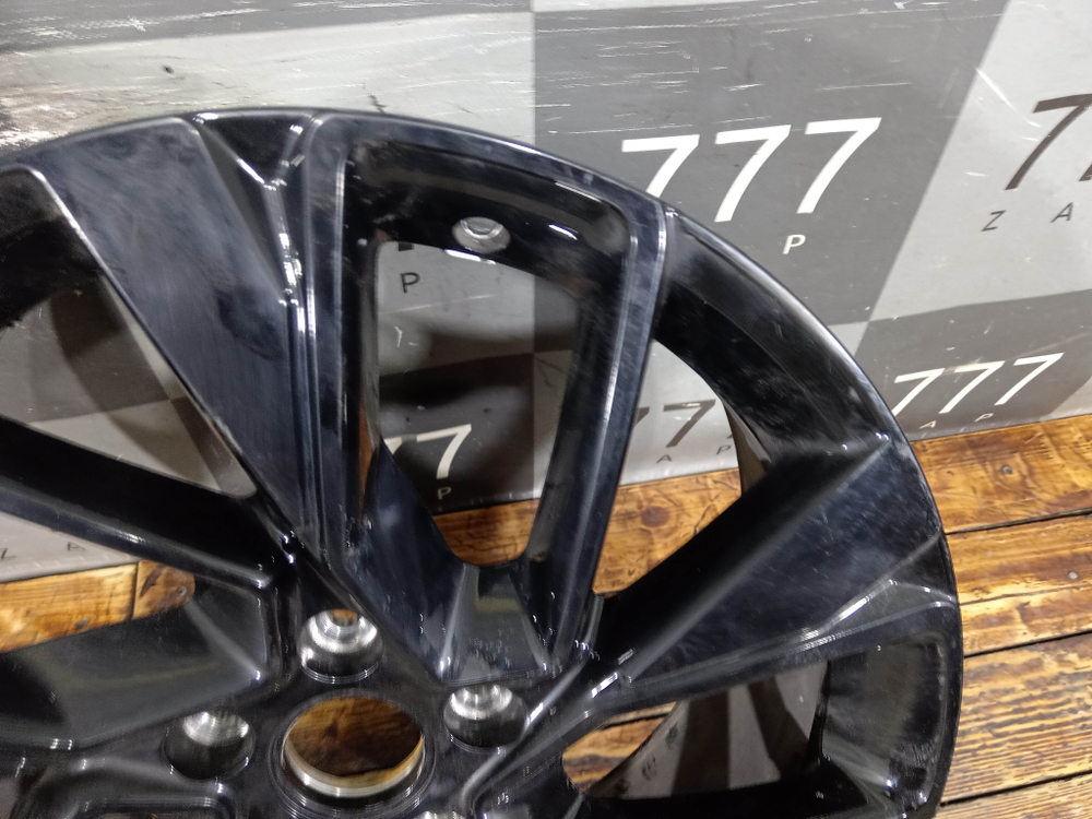 Диск колесный литой R18 Jetta VS7 20-нв Б/У Оригинал 5CG601025C