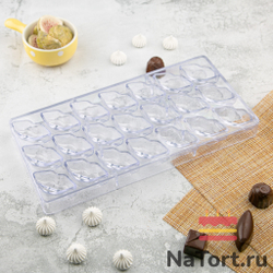 Форма поликарбонатная «Губы» 21 ячейка