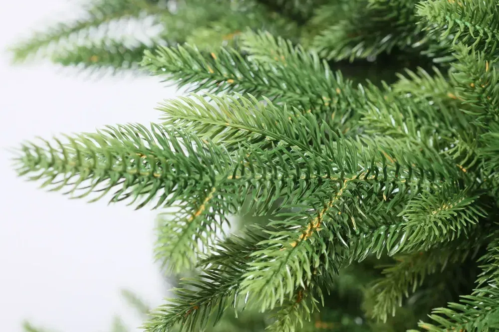 Ель искусственная «Сириус» (Литая хвоя) от 1,8 м до 2,7 м