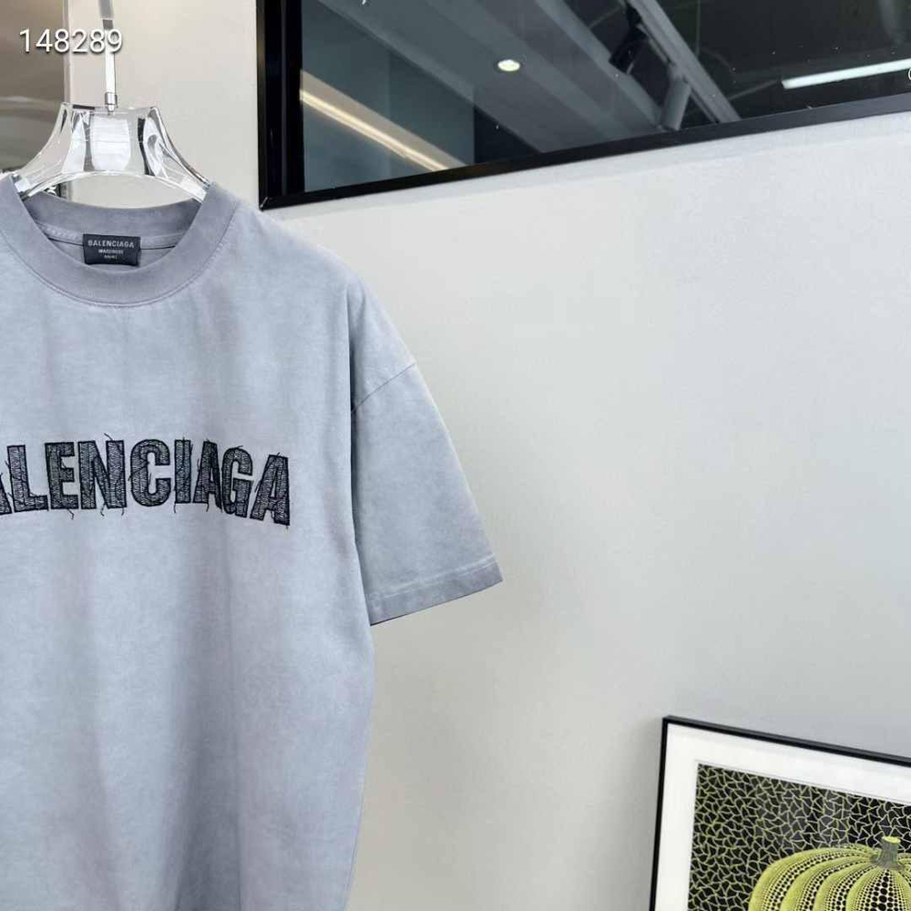 Футболка Balenciaga