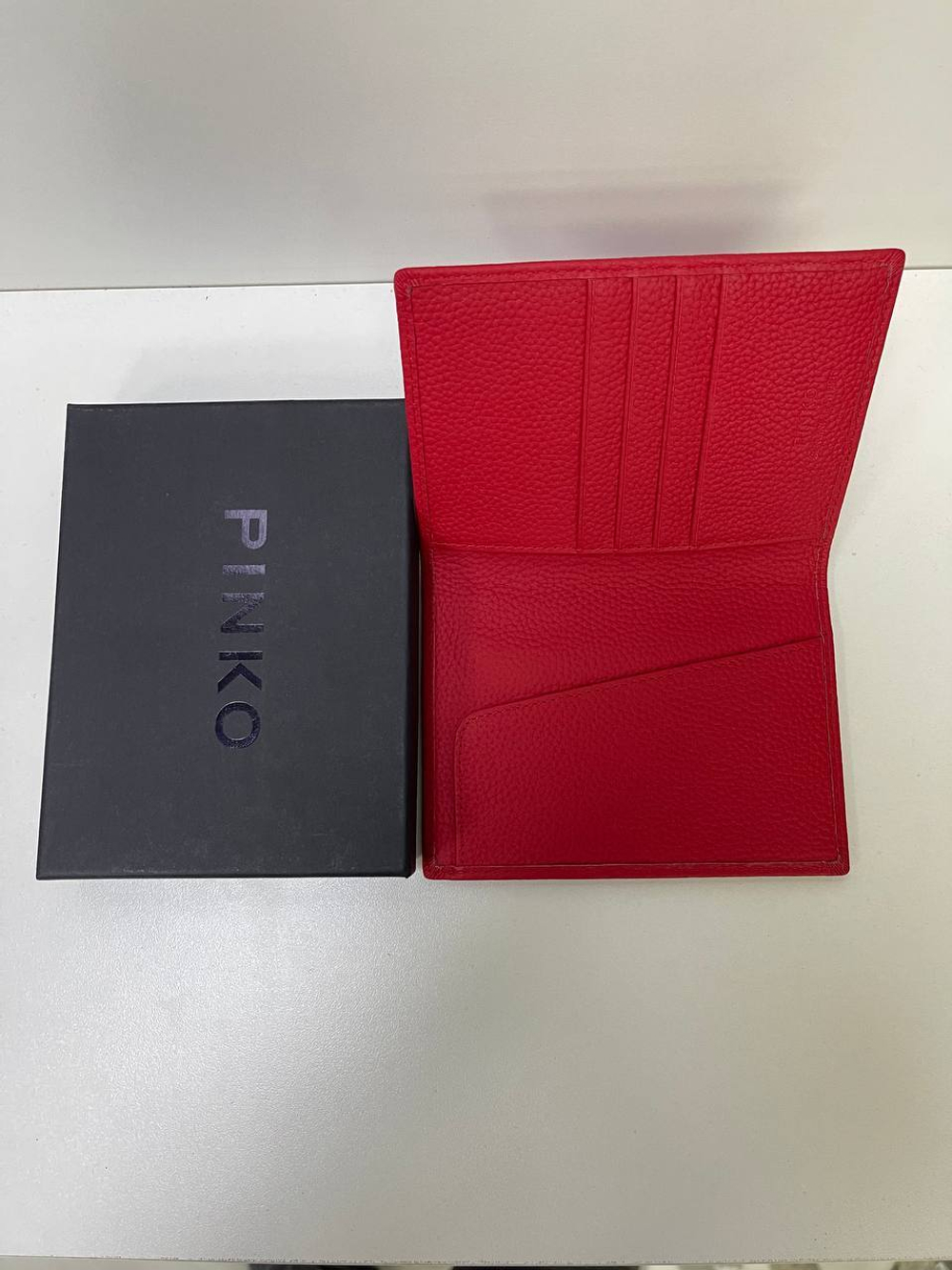 Обложка из натуральной кожи Pinko красная