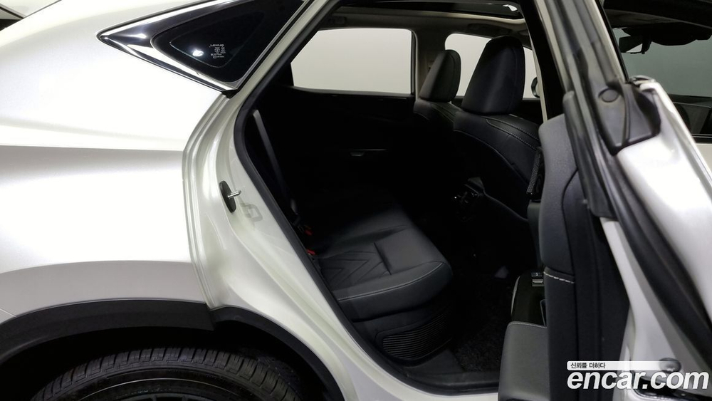 Lexus NX350h 2 Generation Luxury (07.2022)