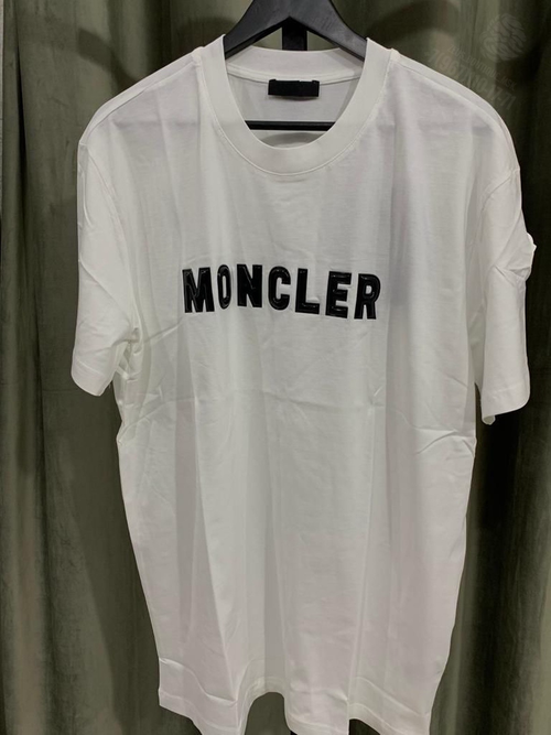 Футболка Moncler