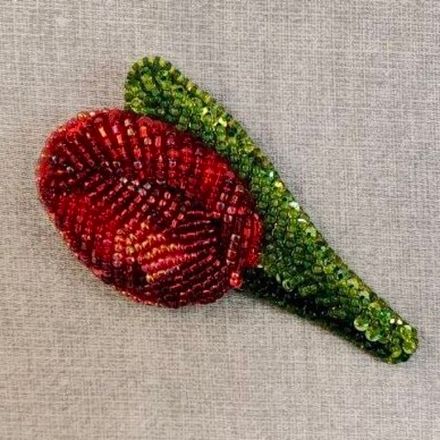 Авторская брошь Тюльпан