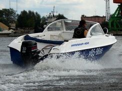 Лодка Афалина - 400