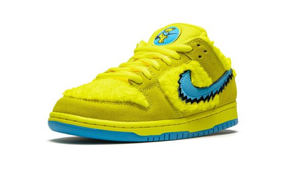 Кроссовки Nike SB Dunk Low "Grateful Dead - Yellow Bear"