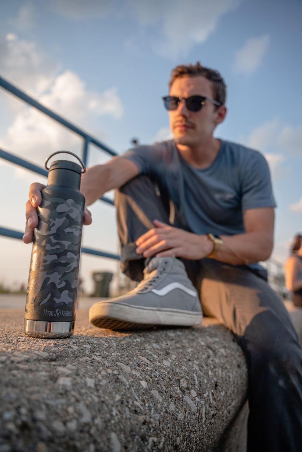 Термобутылка Klean Kanteen NEW Insulated Classic 20oz (592 мл) Black Camo