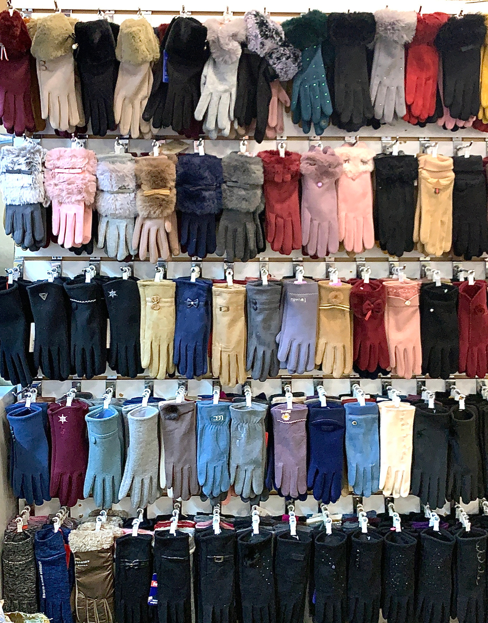 Yongsheng.Эко кожа. Подклад плюш-флис. Перчатки.Женские.10 шт в упаковке.