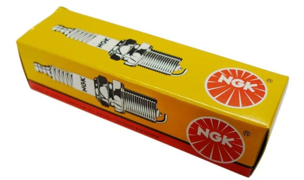 Свеча зажигания NGK CR7HS