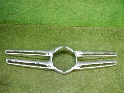 Накладка решетки радиатора Mercedes GLC X253 (2015-2019)