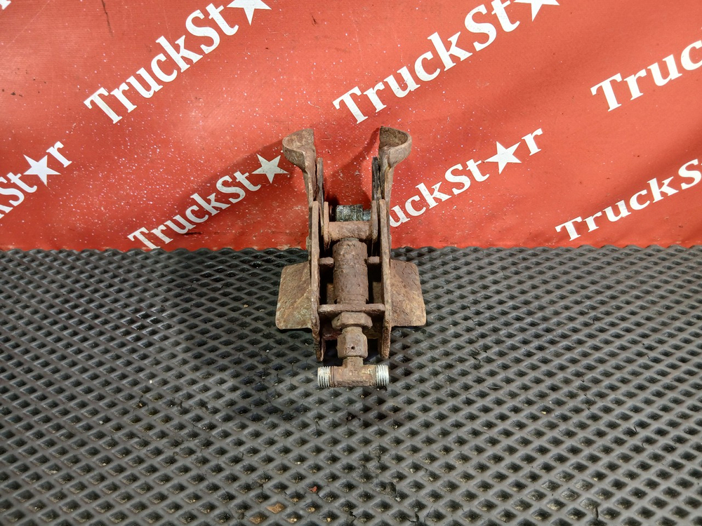 Замок кабины