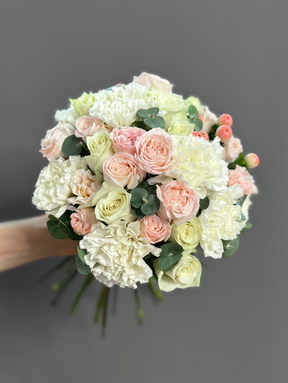 Букет невесты и бутоньерка