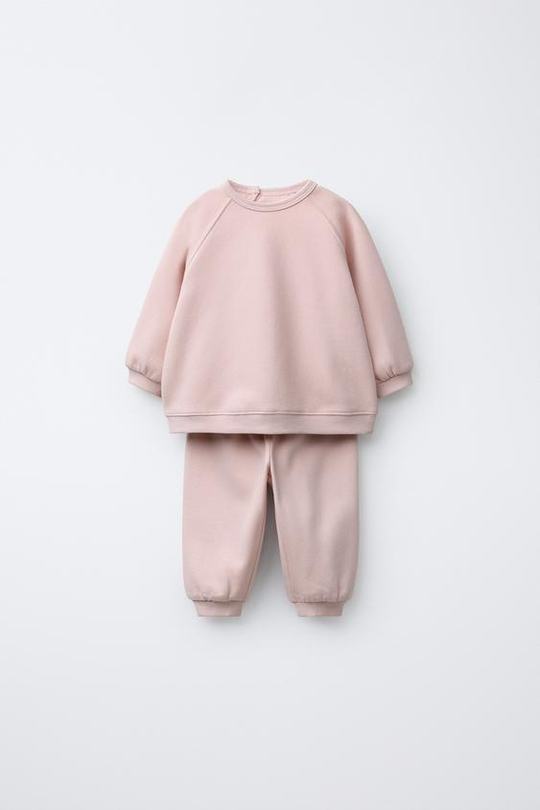 ZARA КОМПЛЕКТ ИЗ ТОЛСТОВКИ И БРЮК-ДЖОГГЕРОВ, ЦВЕТ РОЗОВОГО ДЕРЕВА
