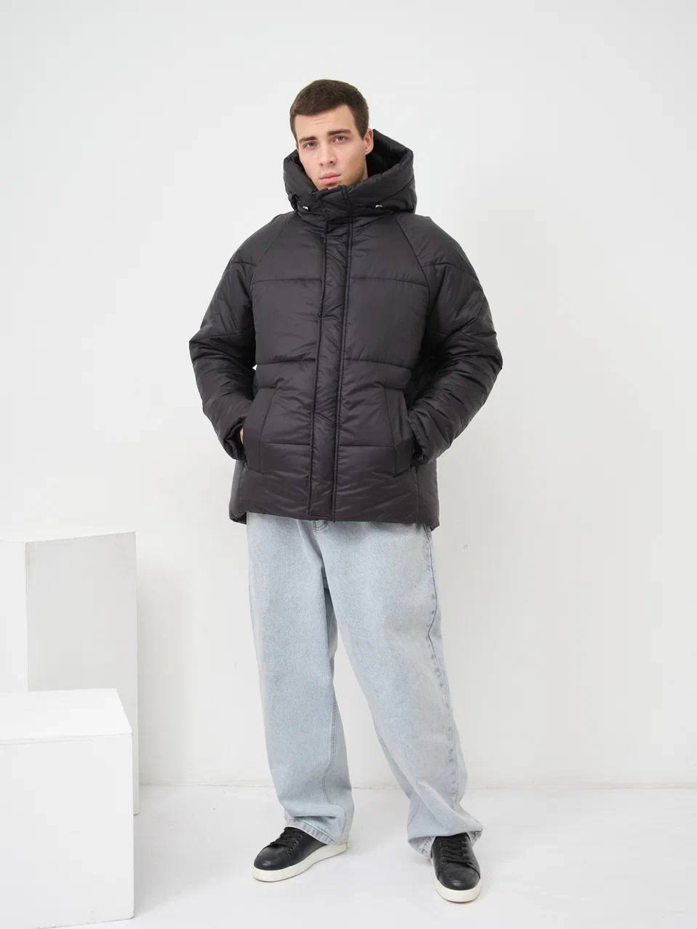 Куртка мужская зимняя с капюшоном чёрный