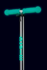 Самокат Maxi Micro Deluxe Glow (светящийся) LED зеленый мармелад