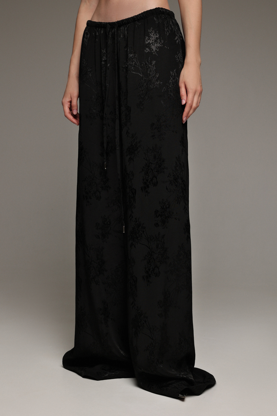 Брюки из жаккарда