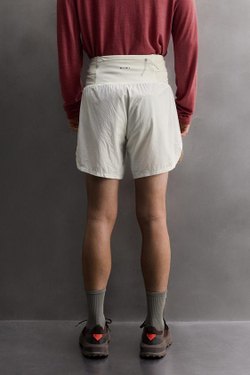 ZARA ШОРТЫ ДЛЯ ТРЕЙЛРАННИНГА 7”, БЕЛЫЙ