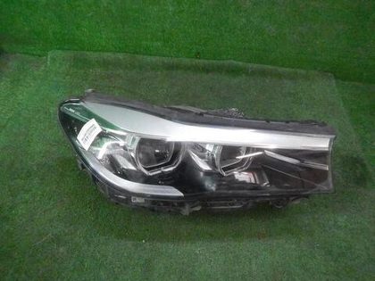Фара правая BMW 7er G11 G12 (2015-2019) LED