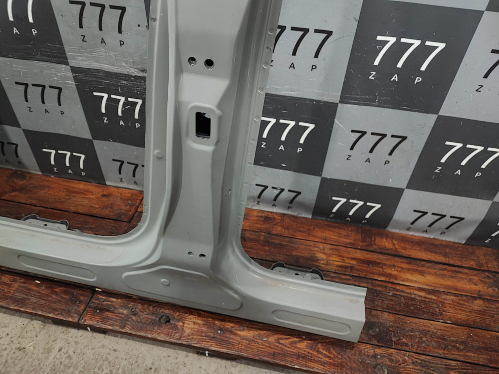 Боковина левая Omoda C5 22-нв Новая Оригинал 502004537AADYJ