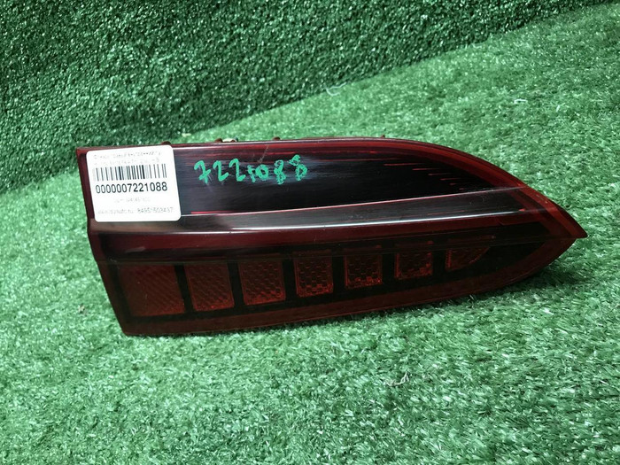Фонарь правый внутренний Hyundai Santa Fe 4 20-24