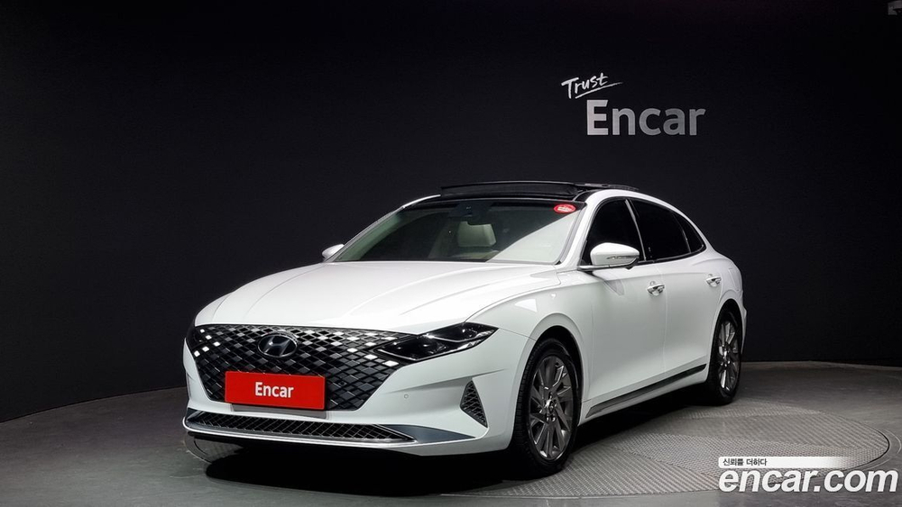 Hyundai The New Grandeur (Azera) IG Hybrid Calligraphy (08.2021)