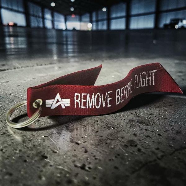 История культовой ленты "Remove Before Flight”