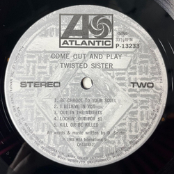 Винтажная виниловая пластинка LP Twisted Sister Come Out And Play (Japan 1985) (Obi)